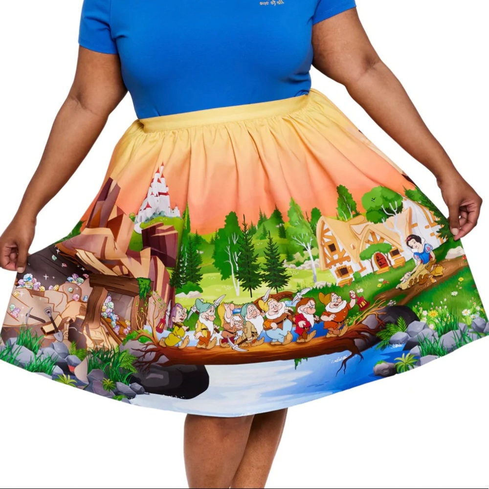 Disney Snow White - Smile and a Song "Sandy" Skirt 4XL NWOT